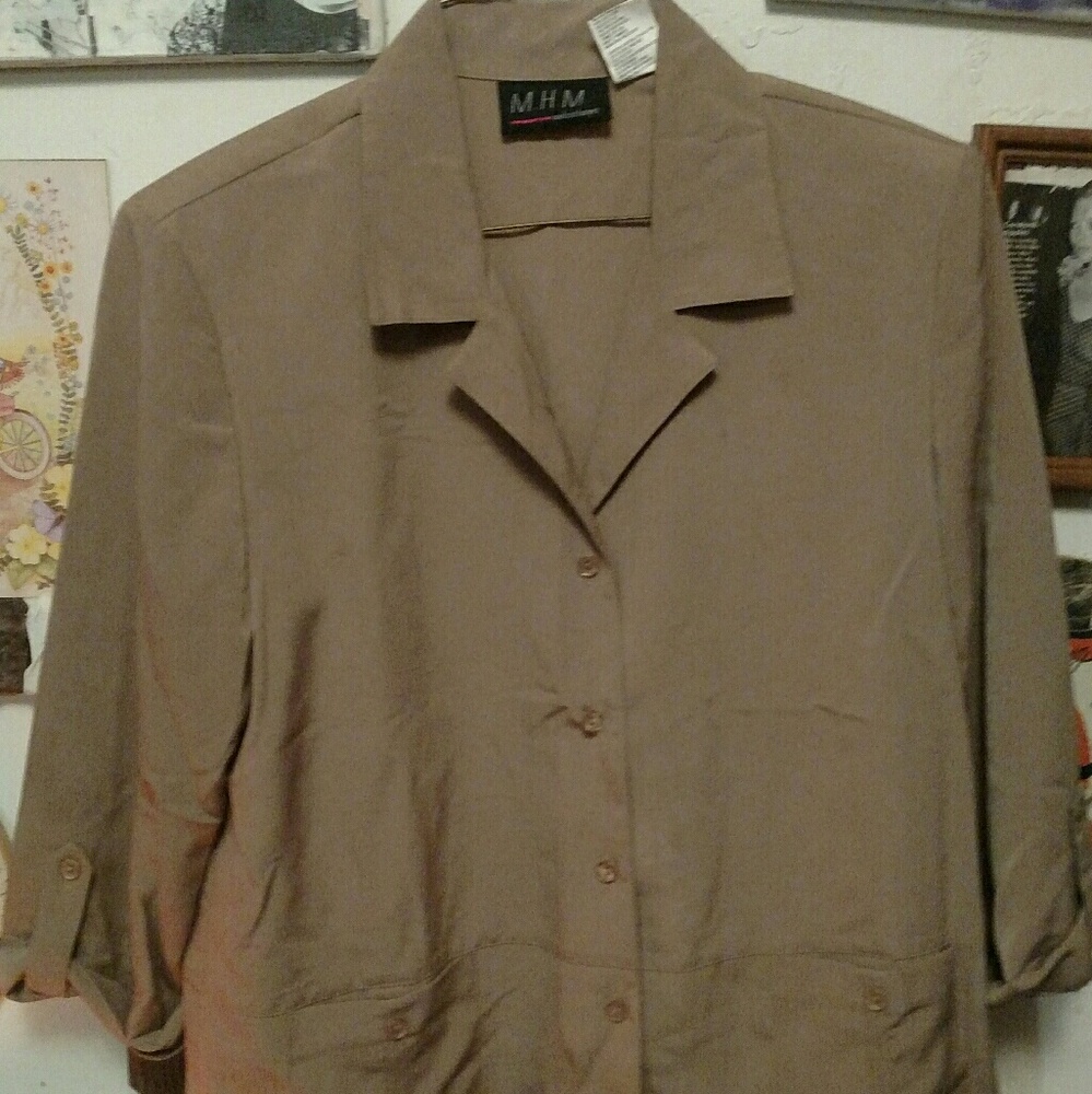 Button up MH shirt